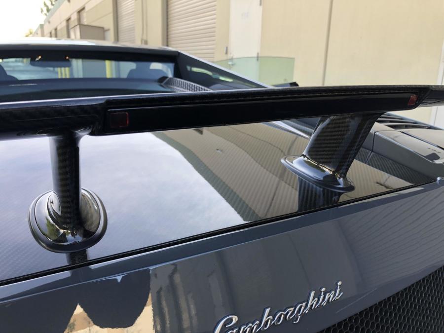 Детали экстерьера Lamborghini Gallardo Superleggera 2008 года  (фото 63 из 126)